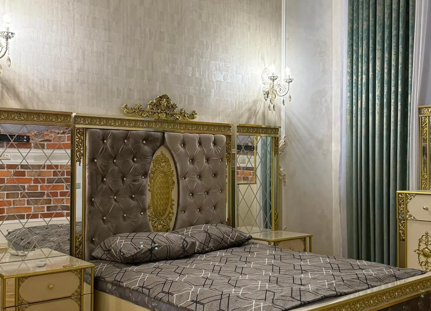 Nizami Street On Apartment, Baku